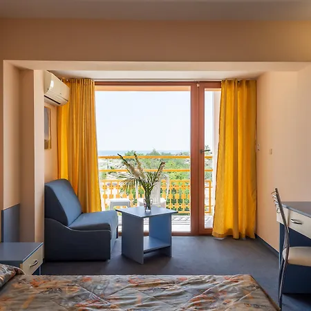 Hotel Nessebar 3*